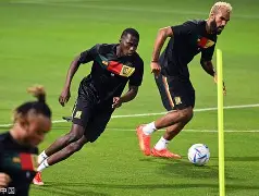 亚博体育官网- 法兰克福vs门兴格拉德巴赫 