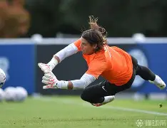 亚博体育平台- 太狠了！国际米兰关键时刻豪取连胜巴塞罗那状态回暖备战欧超杯，今晨本菲卡更衣室发声——德甲节点到来